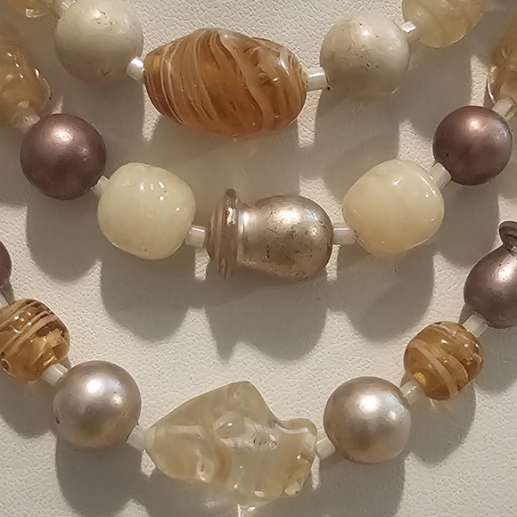 Vintage One of a Kind Three Strand Boho Styled Multi Gemstone Bead Necklace. - Picture 7 of 8